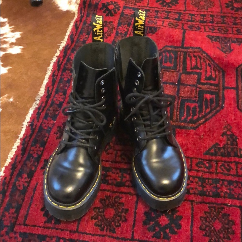 Black JADON Dr. Martens Boots-SZ:LADIES 8/MENS 6.5